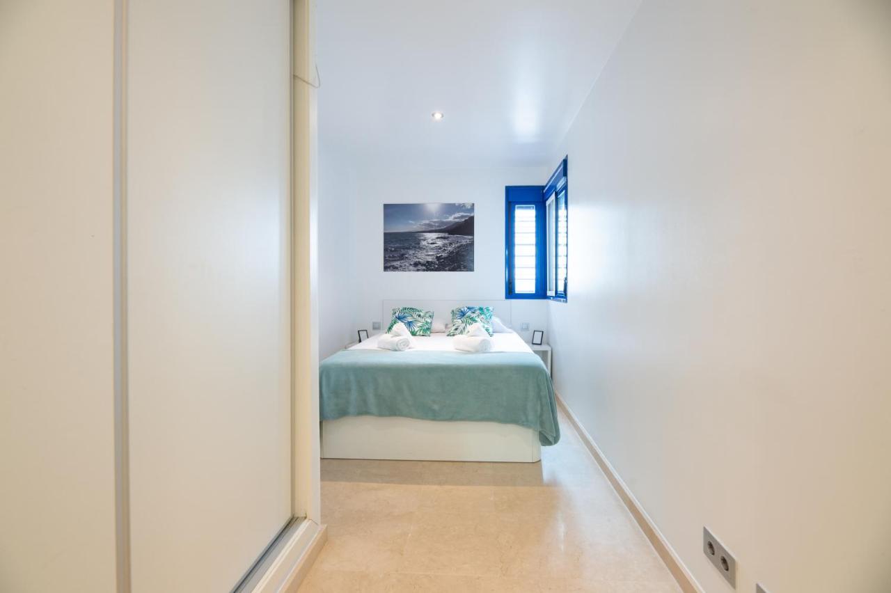 Modern Apartment Next To The Beach, Pets Friendly Benalmádena Eksteriør bilde
