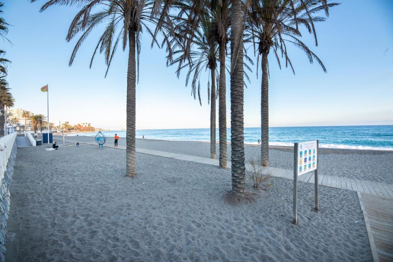 Modern Apartment Next To The Beach, Pets Friendly Benalmádena Eksteriør bilde